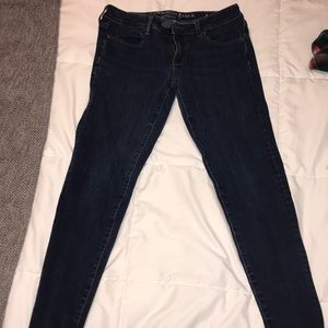 American Eagle Super Stretch jeans (size 6 short)
